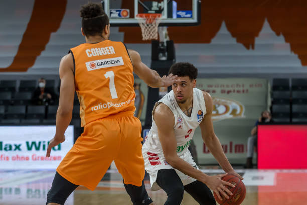 意媒曝出多 意媒曝出多